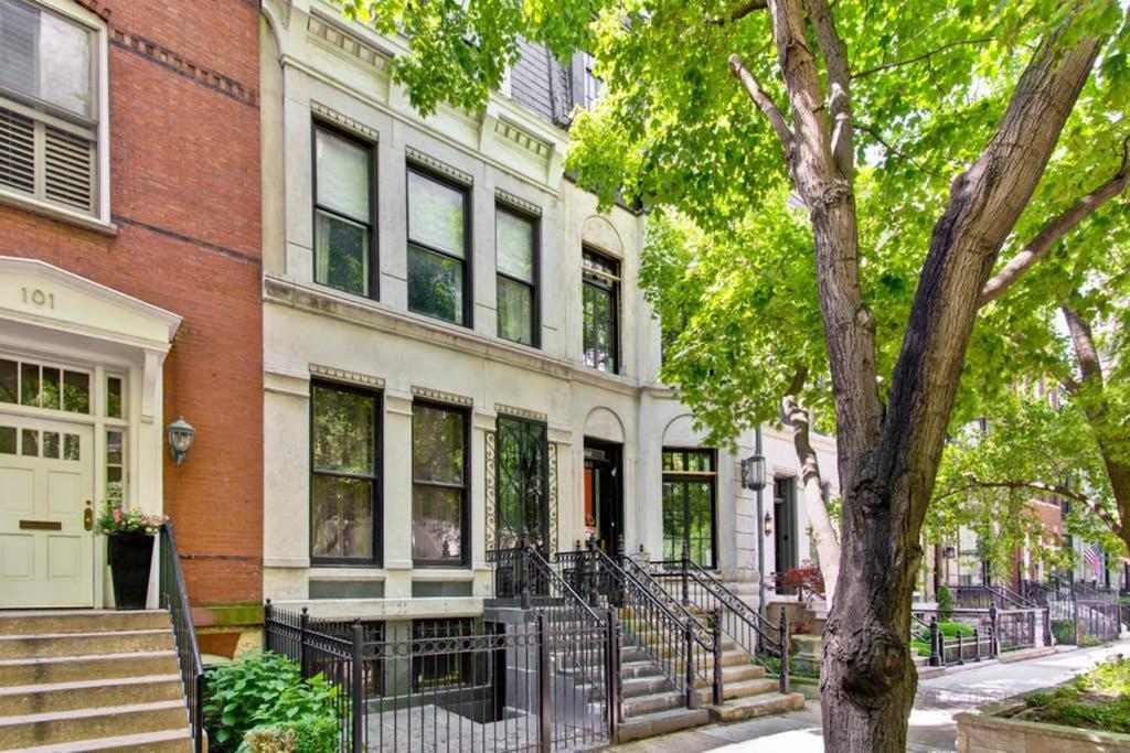 Historic Luxury Townhouse In Downtown Chicago Villa Exteriör bild